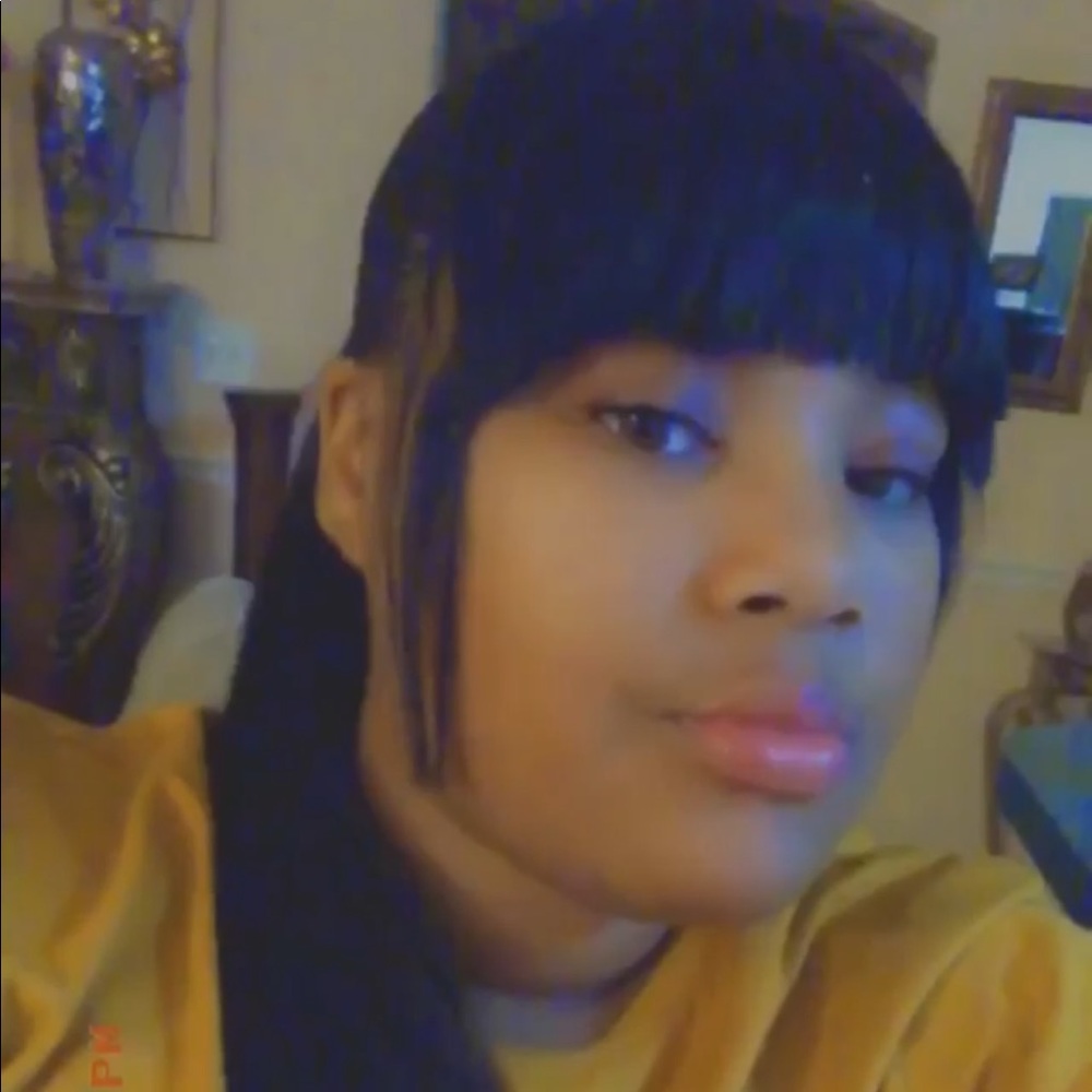 Meet your Posher, Jada